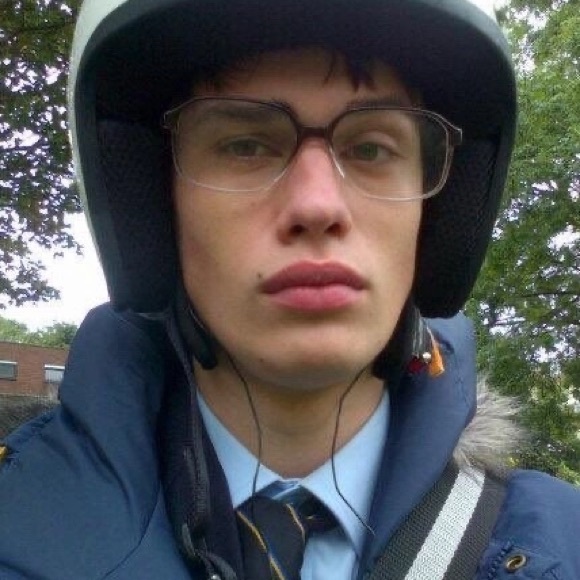 Meet your Posher, Nya - Picture 1 of 1